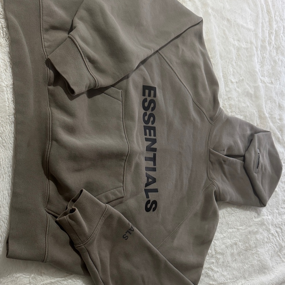 Essentials Hoodie in Warm Gray